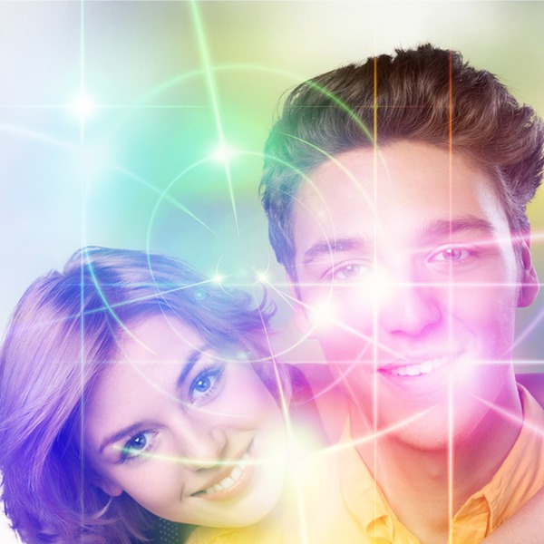 Montage photo Effet de halo multicouleurs Pixiz