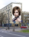 Aina Reklāmas plakāts uz ēkas