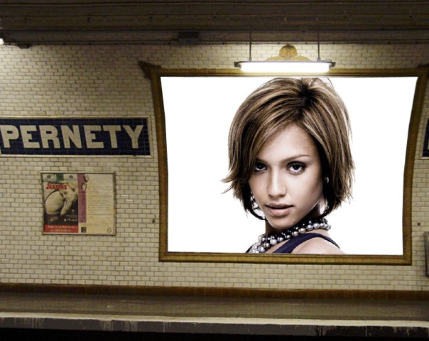 Сцена рекламног плаката станице метроа Фотомонтажа