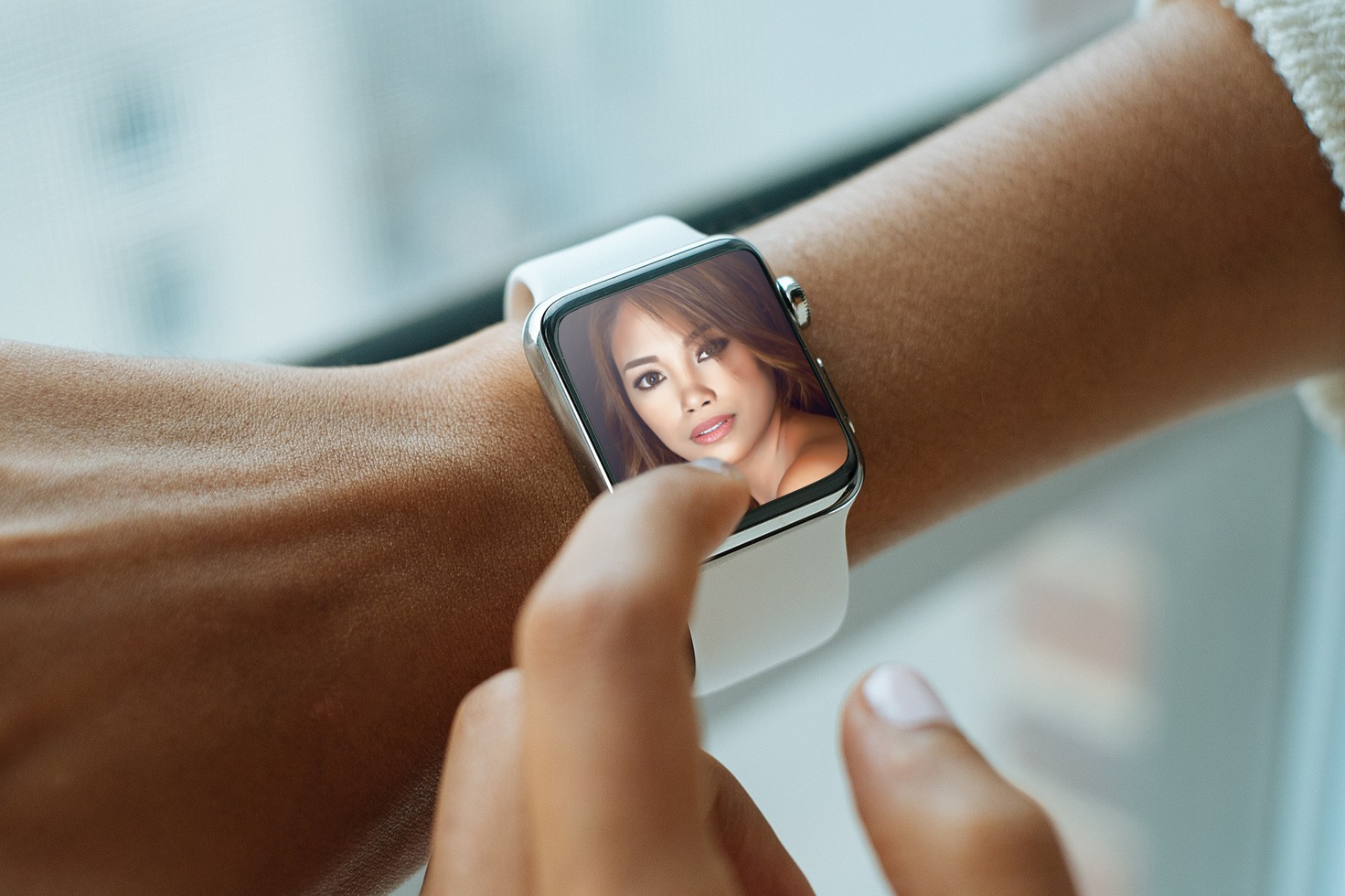 Smart electronic watch Photo frame effect