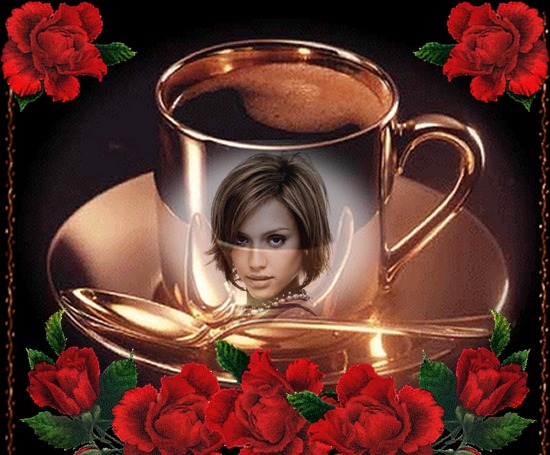 Чаша за кафе Отражение Сцена Рози Фотомонтаж