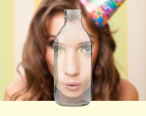 Reflexion in einer Flasche Fotomontage