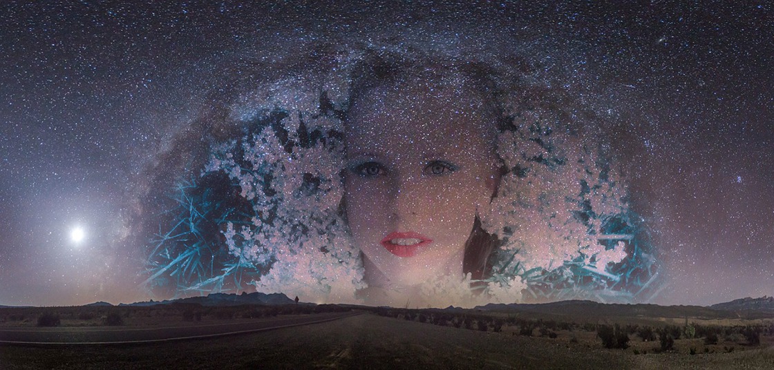 Cielo stellato con galassia Fotomontaggio