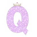letra Q, color lila.