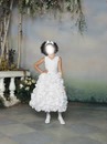 petite fille robe blanche froufrou 2