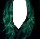 chica con cabello verde