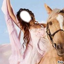 femme rose cheval