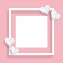 marco rosado y corazones blancos, 1 foto.