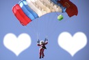 pére noël en parachute♥ lol