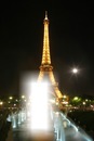 Paryż noca