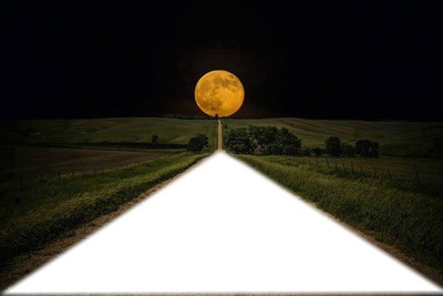 chemin vere la lune Fotomontaggio