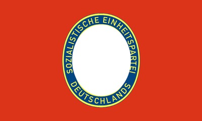 DDR SED Fahne Fotomontaż