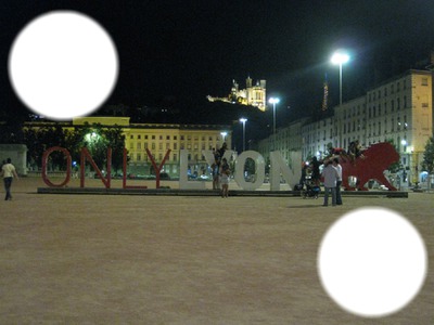 Nuit ville de Lyon Photo frame effect