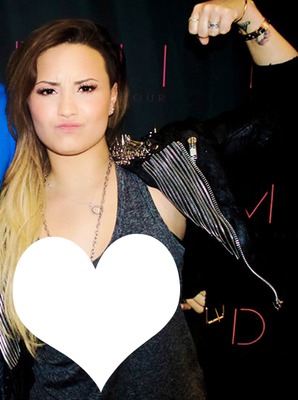 Demi Lovato ♥♥ Fotomontāža