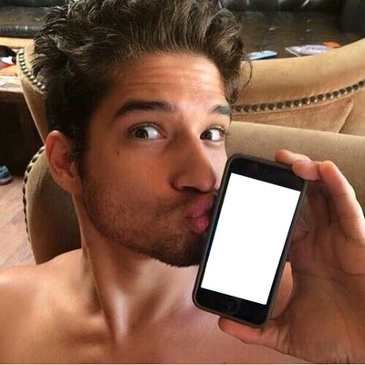Tyler Posey's Phone Photo frame effect