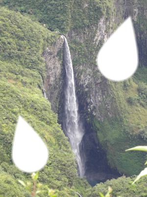 cascade a l'île de la réunion Valokuvamontaasi