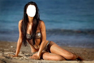 monika andrieu on the beach "Face" Fotomontaža