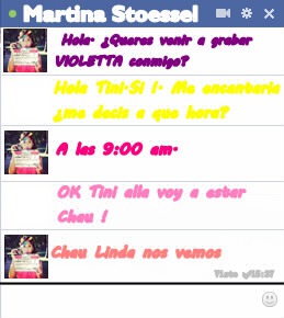 Chat falso con Martina Stoessel Photo frame effect