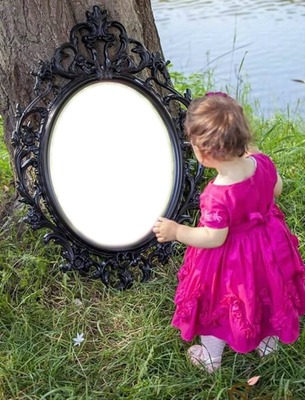 Cc niña con espejo Montaje fotografico