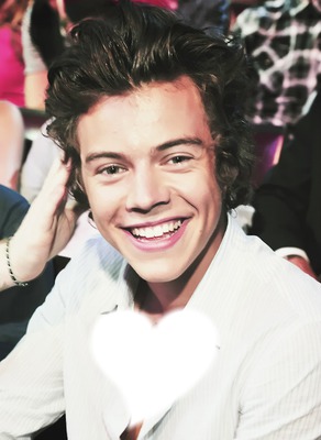 Harry is so cute ! Photo frame effect