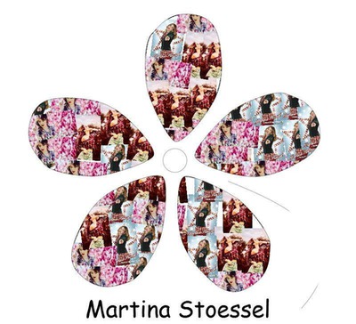 MARTINA STOESSEL Photo frame effect