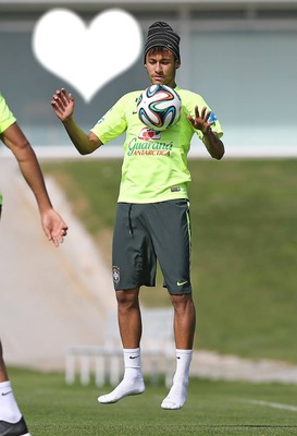 I Neymar ** Fotomontāža