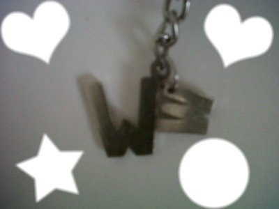 Letter W Photo frame effect