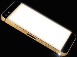 Iphone Dourado Fotomontagem