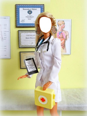 Barbie Doutora Φωτομοντάζ
