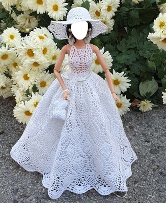 renewilly muñequita vestido blanco Photomontage