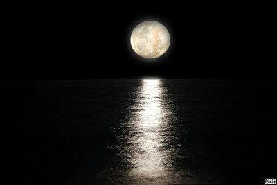 la lune Photomontage
