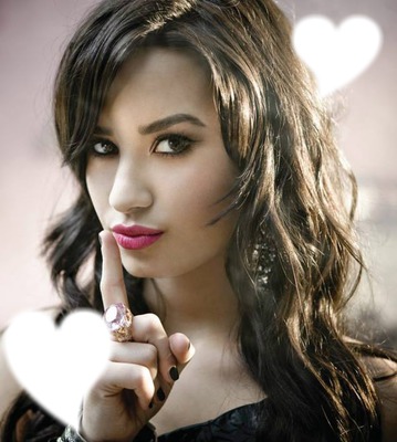 Demi Lovato Fotomontāža