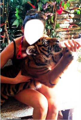 Nina et le Tigre Fotomontaggio