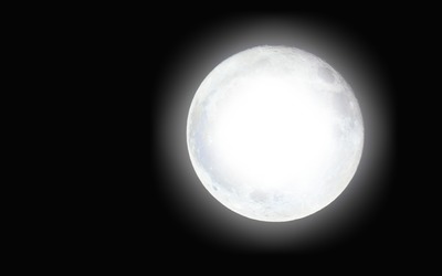 luna roja Fotomontáž