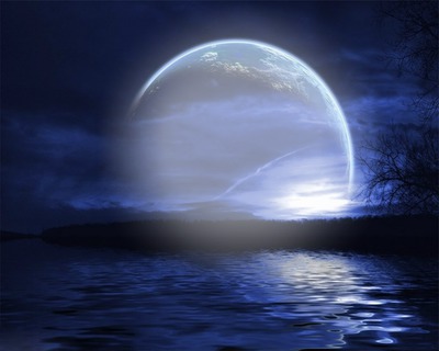 синя луна Фотомонтаж