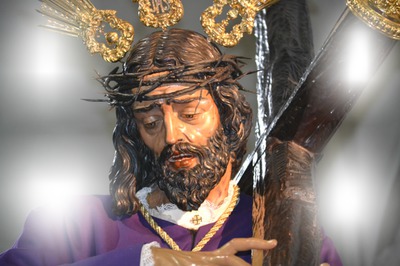 JESUS DE NAZARENO ACOMPAÑADO Fotomontagem
