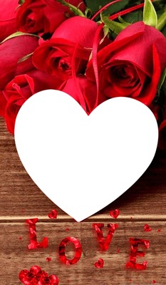 Love, corazón y rosas rojas. Photo frame effect