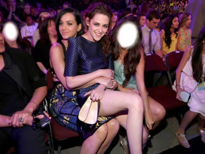 Katy y Kristen y la cara misteriosa Fotomontāža
