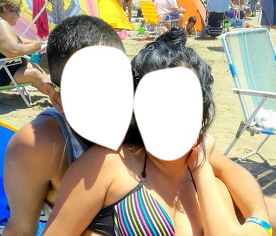 Dos Enamorados En La Playa De Las Toninas Photo frame effect