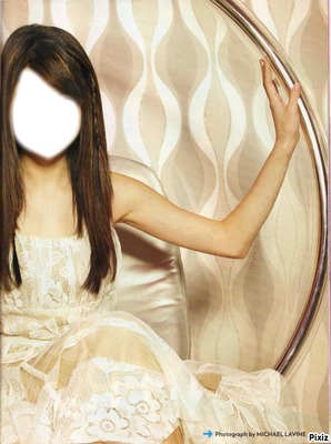 Selena Glam's Photo frame effect