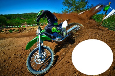 Moto green Fotomontaggio