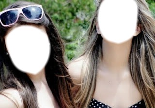 Duas amigas Eu Glleyci a de oculos e a minha amiga Emilly a loira Fotomontáž