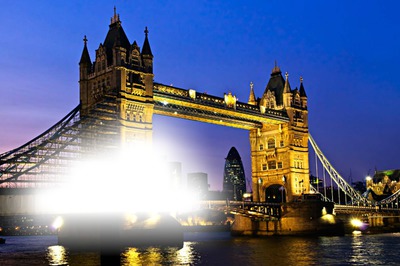 LONDON Photo frame effect