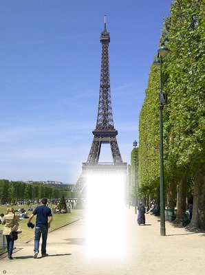 Paryż za dnia Fotomontaż