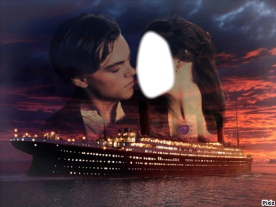 Titanic Photo frame effect