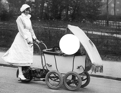 1923 bébé landau Fotomontaggio