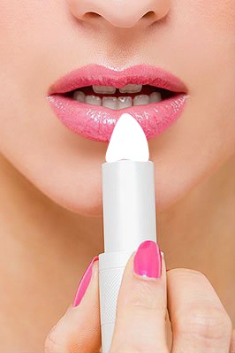 Pink Lipstick Apply Фотомонтаж
