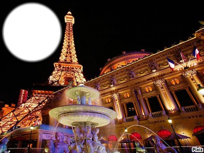 **Ha Paris.....!!** Photo frame effect