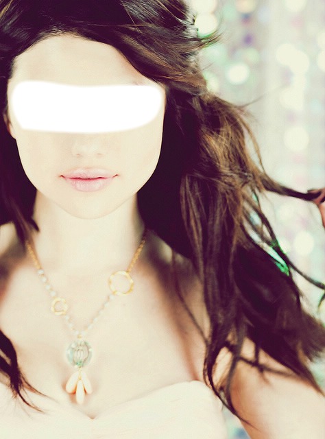 Selena Gomezz Photomontage