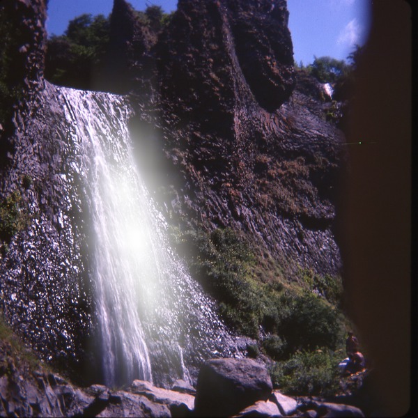 cascade Valokuvamontaasi